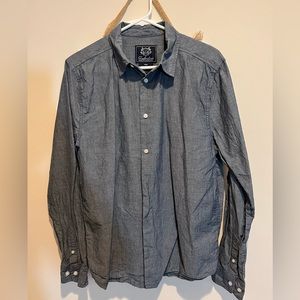 Industrie Premium Collection Gray Men’s Button Down Shirt Size Medium